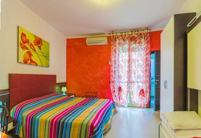 Room, Double Bed, Balcony, Villa Del Mar 5/8