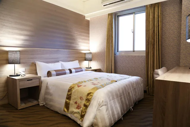 Room, Double Bed, Unique Holiday Hotel 4/4