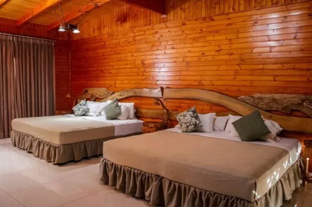 Superior, King Bed, Tupa Lodge 10/10