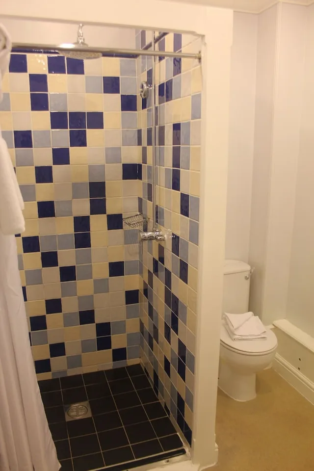 غرفة قياسية بسرير مزدوج، OYO Flagship Nant Ddu Lodge Hotel & Spa 3/3