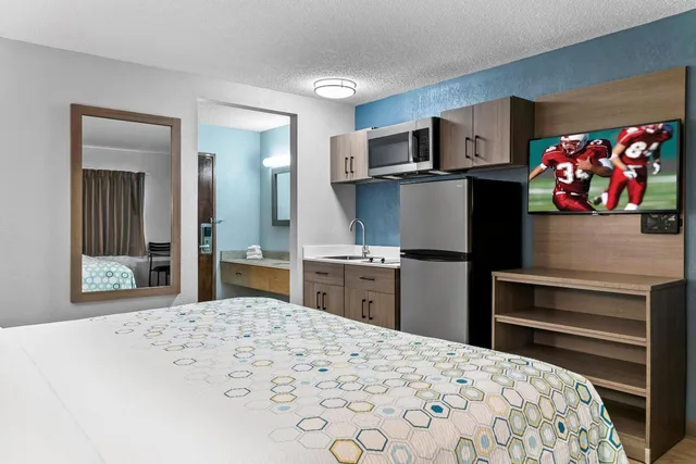 استوديو بسرير كينج، Red Roof Inn Flint 2/10