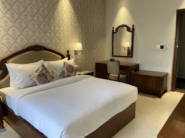 Green, Premium, King Bed، The Fern Residency Haridwar 3/4