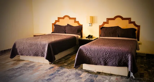 جناح، Hotel Paraiso del Desierto 5/6