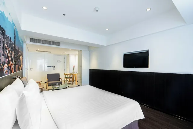 غرفة تنفيذية بريميير، Galleria 12 Sukhumvit Bangkok by Compass Hospitality 1/5
