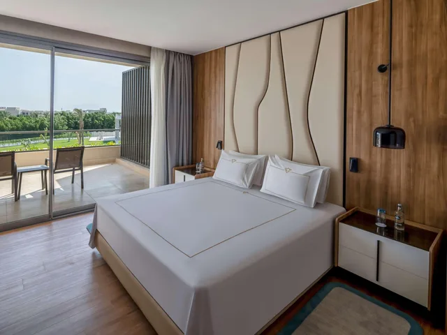 Premium, Twin Beds, Rixos Premium Magawish Bay View 2/10