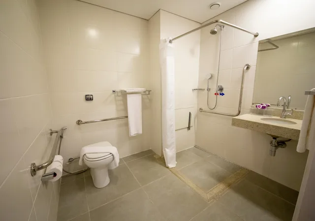 غرفة لذوي الإعاقة، Diff Hotel 4/6