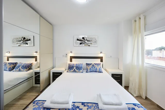شقة ديلوكس بسريرين منفصلين مع أريكة، Sonrisa Apartments 4/6