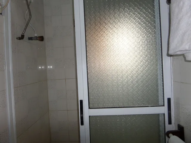 غرفة ديلوكس بسرير كوين، Chatwell Hotel 3/3