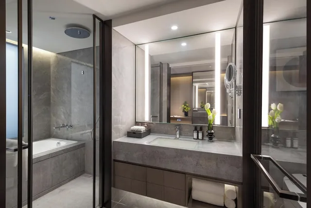 Executive, Single, King Bed, Grand Madison Shenzhen Longhua Yujing 4/4