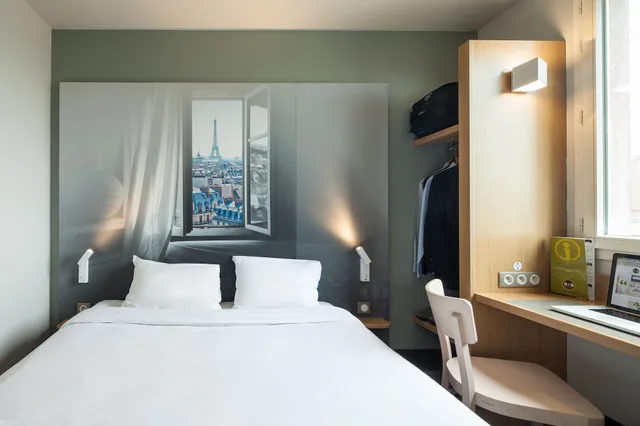 غرفة بسرير مزدوج لذوي الإعاقة، B&B HOTEL Paris Porte de la Villette 2/4