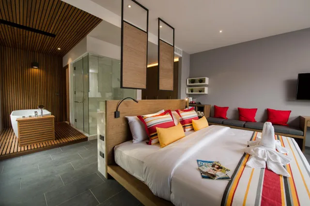 Grand, Deluxe, King Bed, The Gallery Hotel Naiharn 1/10