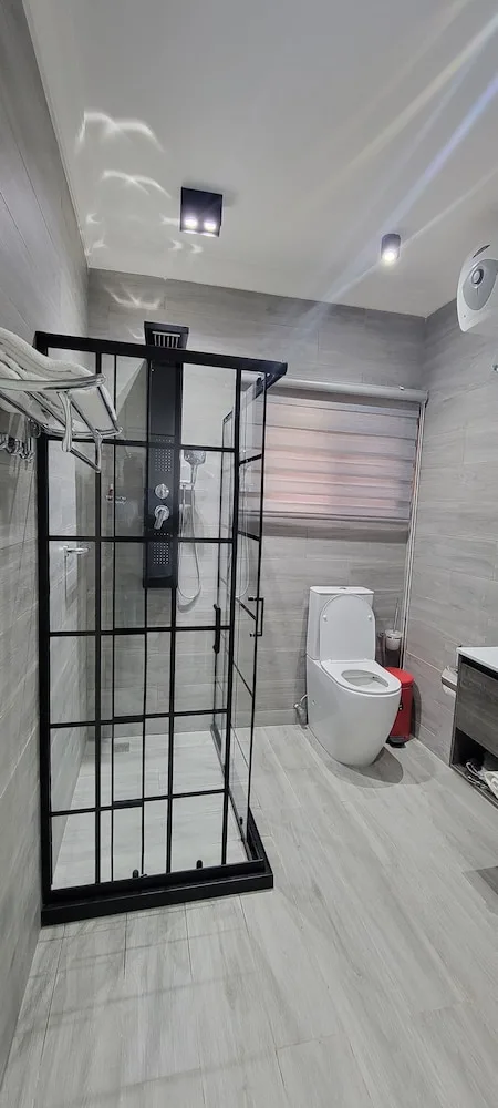 غرفة تنفيذية بسرير كوين بغرفة نوم واحدة، Alma House 7/7