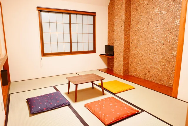 غرفة يابانية بحوض استحمام، Quality Hostel Ks House Takayama Oasis 1/1