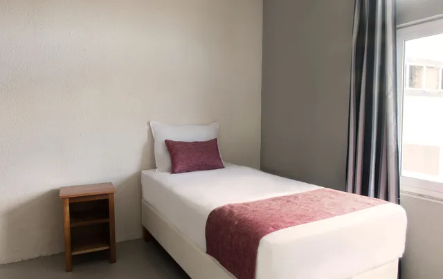 Room, Single, Single Bed, La Tonnelle 2/8