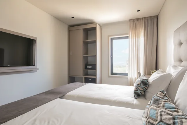 غرفة قياسية مفردة بسرير مزدوج، Oporto Airport Business Hotel 1/4