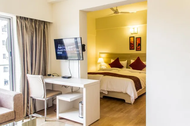 استوديو بريميوم بسرير مزدوج بشرفة بمطبخ صغير، Starlit Suites 2/3