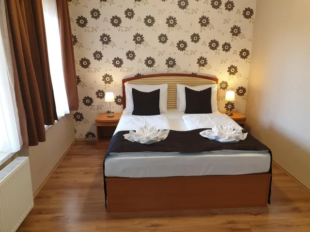 غرفة سوبيريور بسرير مزدوج، Six Inn Hotel Budapest 2/6