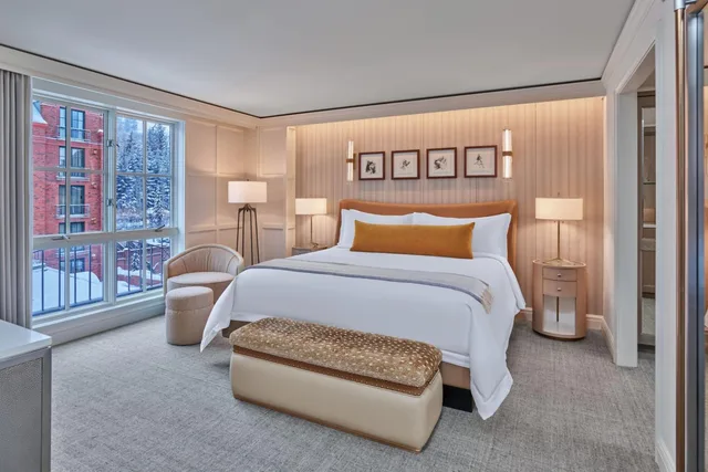 1 Bedroom, Suite, King Bed, St Regis Aspen Resort 1/3