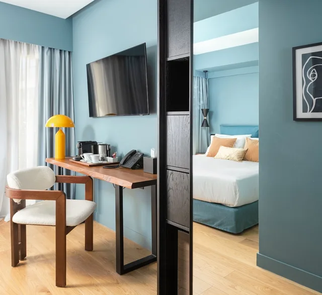 غرفة كومفورت بسرير كوين بشرفة، The Residence Aiolou Suites & SPA 2/7