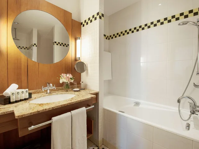 Luxury, Double Bed, Sea Side, Balcony، Sofitel Grand Sopot 4/5