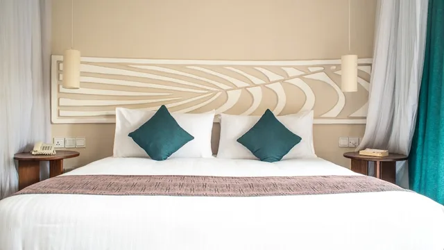Deluxe, Twin Beds, Ocean Front، Neptune Village Beach Resort & Spa 1/3