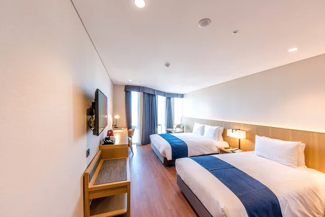 غرفة سوبيريور عائلية بسرير مزدوج وسرير فردي، Hotel Sirius Jeju 1/5