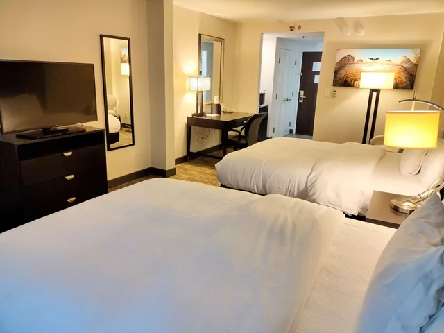 غرفة قياسية بسريرين كوين، Best Western Plus Dalton Inn 3/6