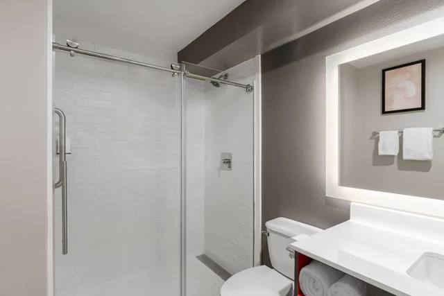 جناح بمطبخ صغير، Hawthorn Extended Stay by Wyndham Jackson 3/4