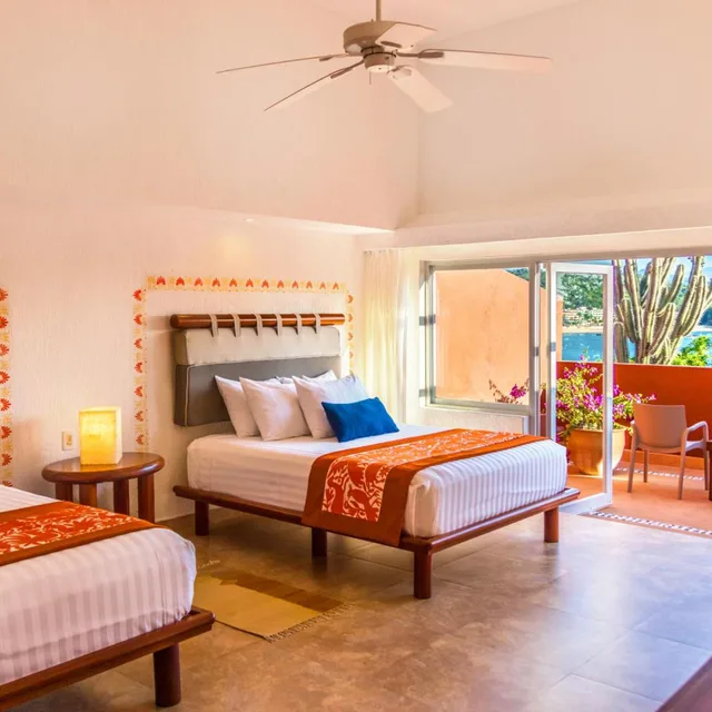 جناح بسريرين، Las Brisas Huatulco 2/4