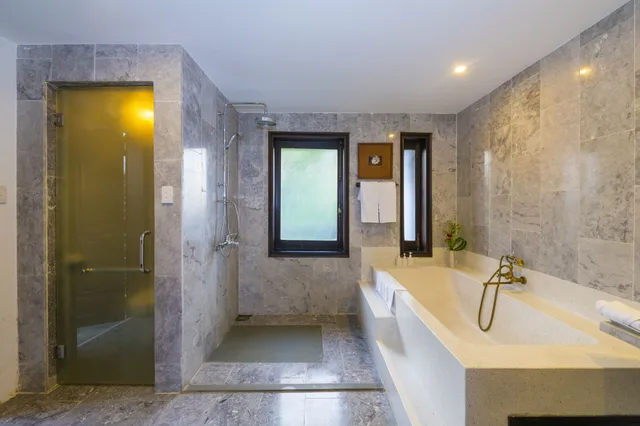 غرفة ديلوكس بسرير كينج بإطلالة على النهر، Hoi An Coco River Resort Spa 8/9