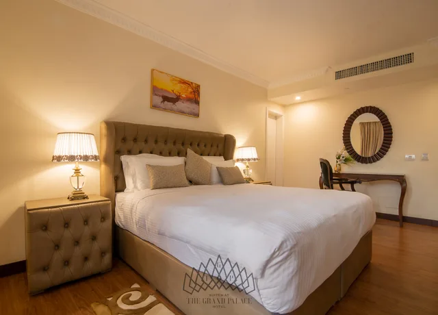 غرفة سوبيريور، The Grand Palace Hotel 13/15