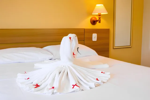 Superior, Suite, Double Bed, Pool View, Hotel Ponta das Toninhas 2/3