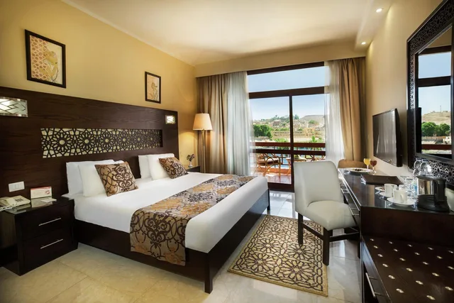 Junior Suite, Double Bed, River View, Pyramisa Island Hotel Aswan 1/2