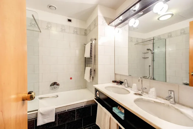 غرفة مفردة، Brunelleschi Hotel Milan 10/11