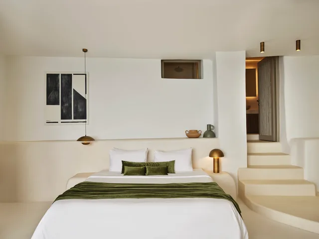 White, House, Private Pool، Andronis Luxury Suites 2/8