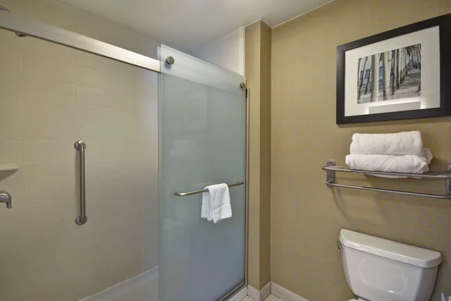 استوديو بسرير كينج، Homewood Suites Wilmington Mayfaire 4/5