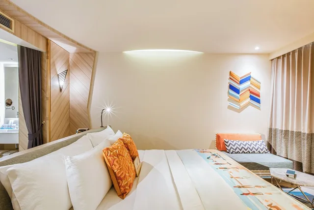 غرفة سوبيريور بإطلالة على البحر بإطلالة جزئية على البحر، The SIS Kata Resort - Adults Only 3/10