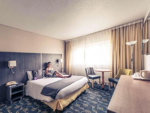 غرفة بسرير مزدوج بإطلالة على الحديقة، Mercure Annecy Sud 6/9