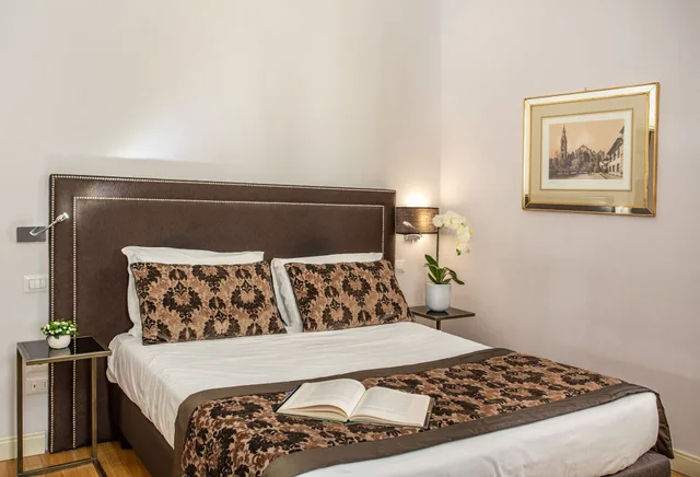 غرفة كلاسيكية ثلاثية، Boutique Hotel del Corso Firenze 1/4