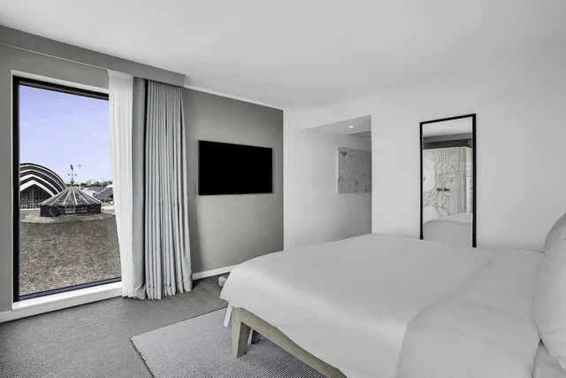 Junior Suite, Stadium View، Radisson Red Glasgow 7/8