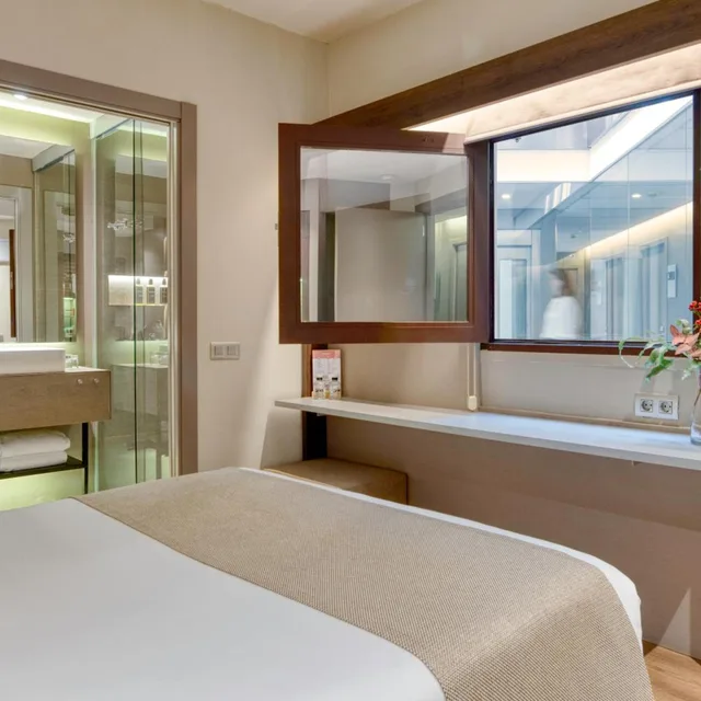 غرفة أساسية بسرير مزدوج، Hotel America Barcelona 2/5