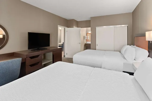 جناح بسريرين كوين، Hampton Inn Suites Scottsburg 1/2