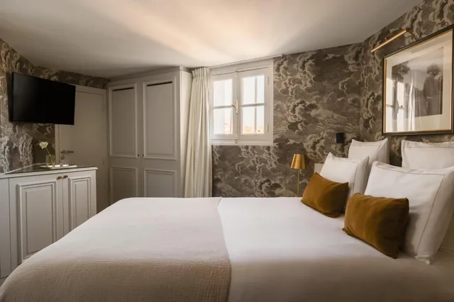 Classic room, Bourgogne Hotel and Montana 5/10
