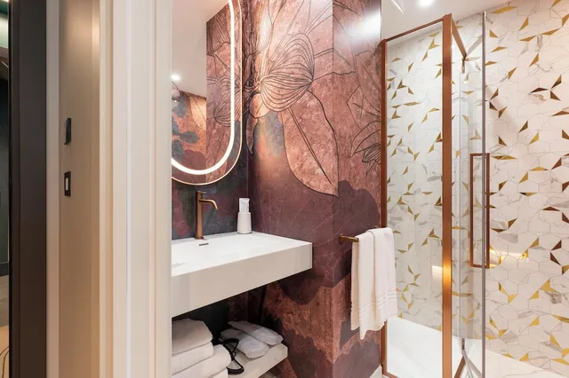غرفة جونيور بفراش فوتون وسرير كينج وسرير فردي، Je Rome Hotel 4/4