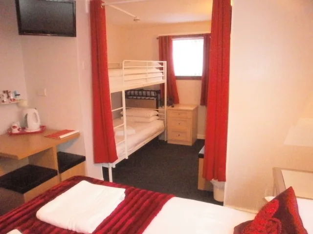 Family Suite, 8 People، The Withnell Hotel 4/7