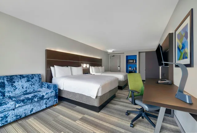 غرفة بسريرين كوين لذوي الإعاقة، Holiday Inn Express Hotel And Suites Kansas City Grandview 1/3