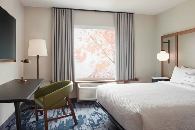 غرفة بسرير كينج، Fairfield Inn & Suites by Marriott Clear Lake 1/2
