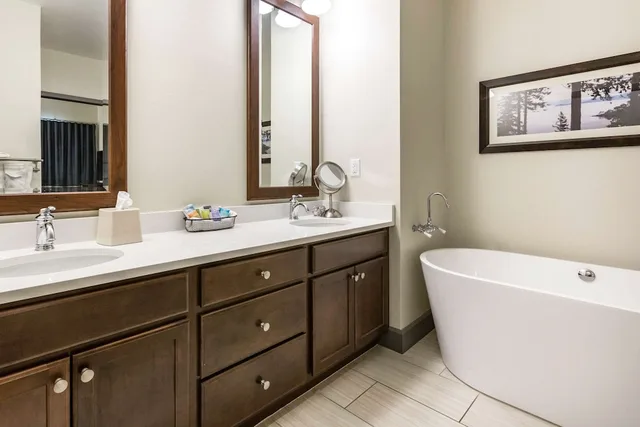 2 Bedrooms, Suite, King and Queen Bed, Sofa, Bluegreen Vacations Big Bear Village, an Ascend Collection Resort 5/7