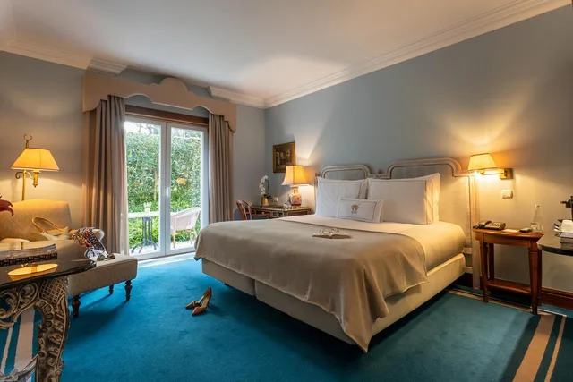 Room, Double Bed, with Extra Bed, Garden View, Pestana Palace Lisboa 3/8