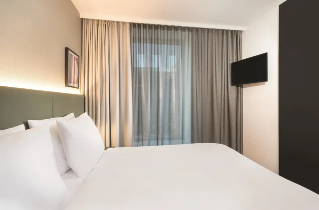 شقة بسرير كينج وسرير كوين بغرفتي نوم مع أريكة، Adina Apartment Hotel Hamburg Speicherstadt 3/3